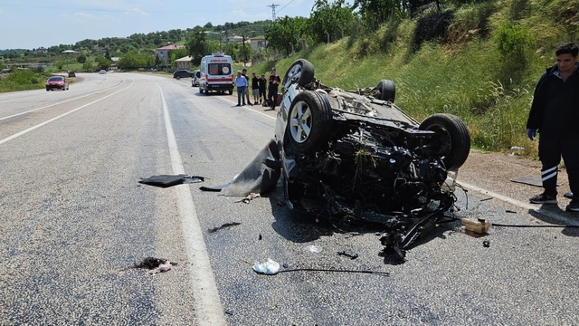 Adıyaman'da trafik kazasısında 2 kişi yaralandı