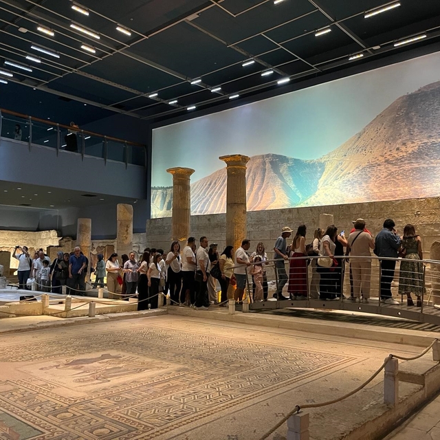 Zeugma Mozaik Müzesi'ne bayram tatilinde ziyaretçi akını