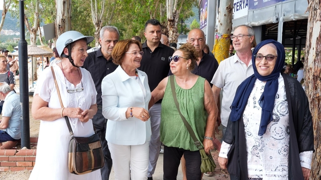 Didim Belediyesi'nden Akbük'te bayramlaşma programı düzenlendi