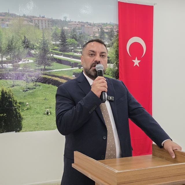 Başkan Ekinci, vatandaşlarla bayramlaştı
Başkan Ekinci: "Sorgun'da Cumhur İ...