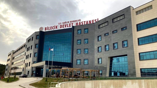 Bilecik'te acemi kasaplar hastaneye koştu