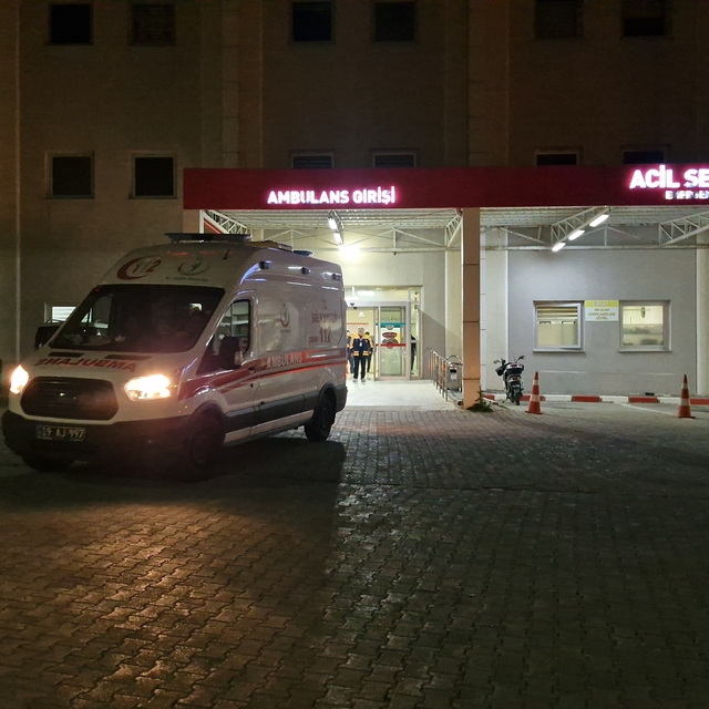 Alaca 25 acemi kasap hastaneye başvurdu
