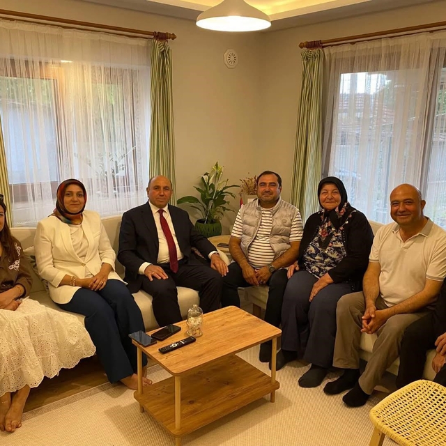 Başkan Akdeniz'den şehit ailelerine bayram ziyareti
