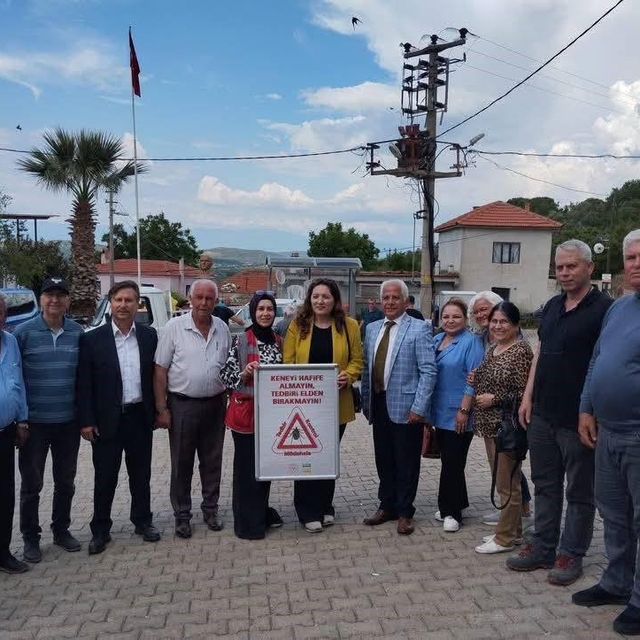 Burhaniye'de Kırım Kongo Kanamalı Ateşi farkındalık çalışması başlatıldı