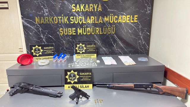 Sakarya'da uyuşturucu operasyonunda yakalanan zanlı tutuklandı