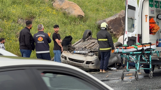 Elazığ'da devrilen otomobildeki 1 kişi öldü, 3 kişi yaralandı