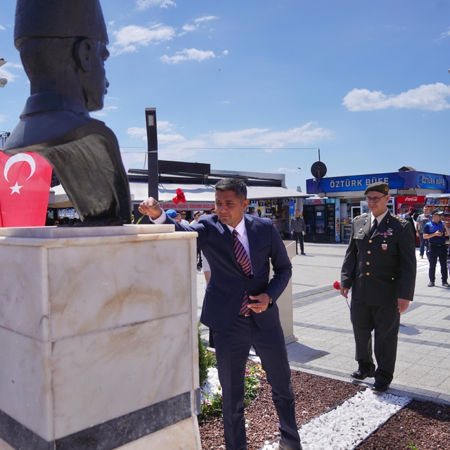 Ayvalık'ta milli mücadelenin ilk kurşunun 107. yıldönümü kutlandı