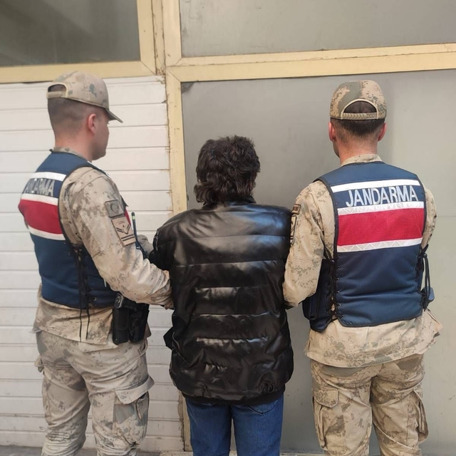 Yağma suçundan aranan şahıs yakalandı