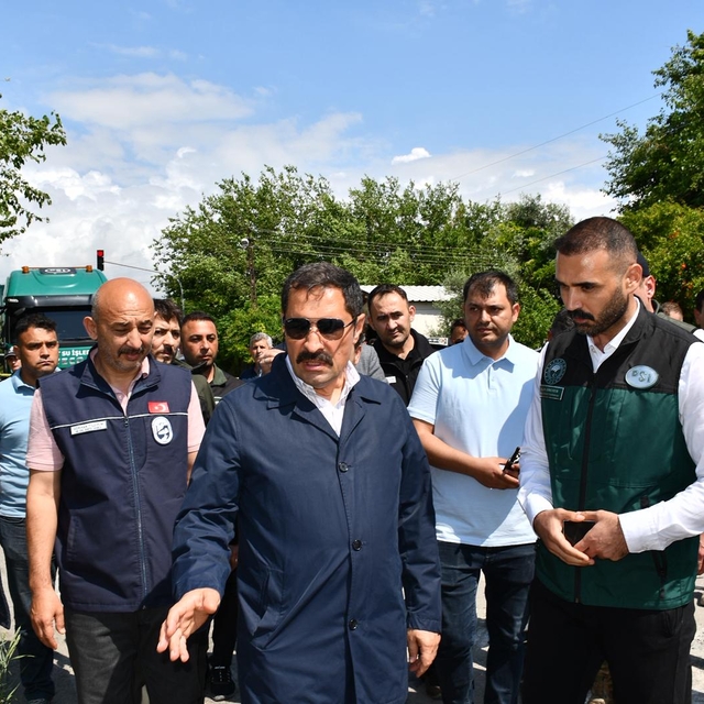 Doğu Akdeniz'de sağanak; caddeleri su bastı (6)