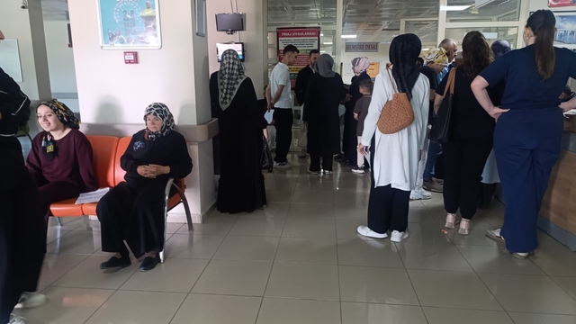 Bursa'da 55 kişi zehirlenme şüphesiyle hastaneye başvurdu