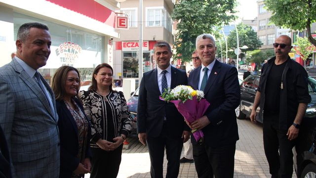 Ticaret Bakanı Bolat, Tekirdağ'da ziyaretlerde bulundu