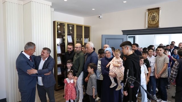 Çerkeş Belediyesi bayramlaşma programı düzenledi