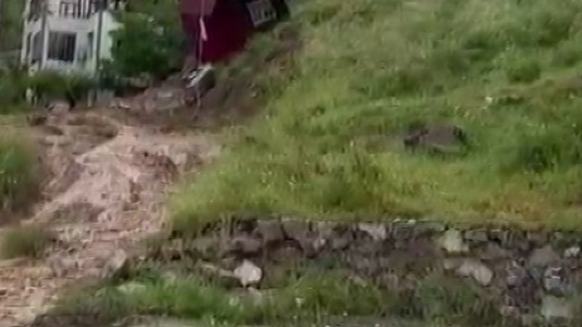 Doğu Akdeniz'de sağanak; caddeleri su bastı (9)