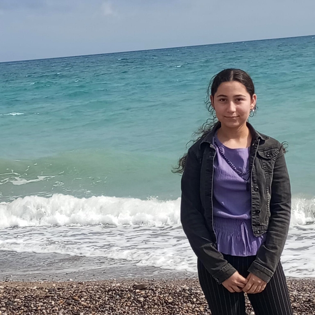 Antalya'da 16 yaşındaki Yasemin'den 2 gündür haber alınamıyor