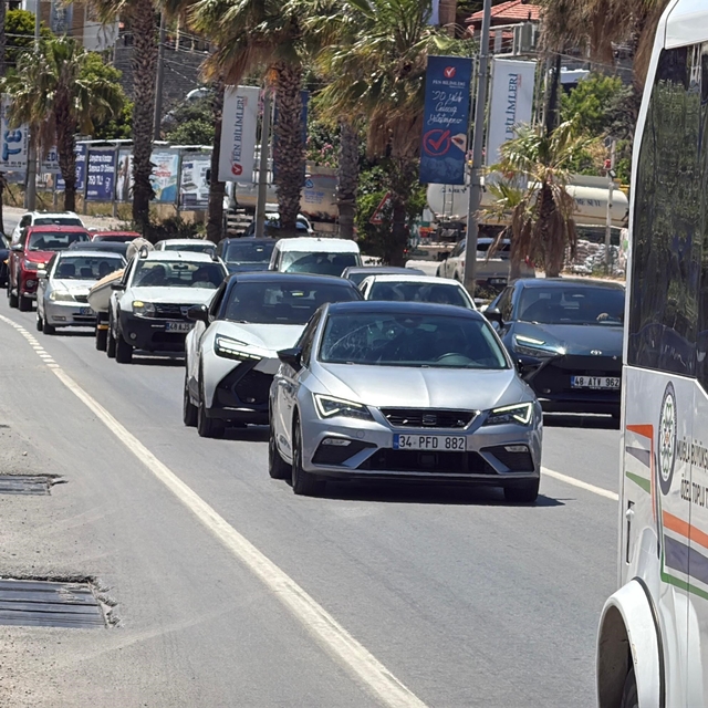 Bodrum'da tatilini bitirenler dönüşe geçti