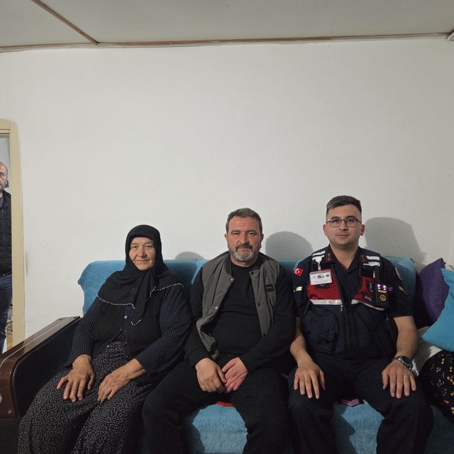 Jandarma ekiplerinden gaziye anlamlı ziyaret