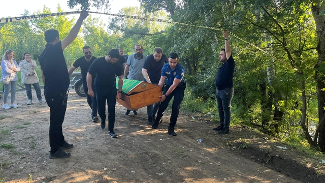 Tunca Nehri'nde 9 saat arayla, 2  arkadaşın cansız bedeni bulundu (2) / YENİDEN