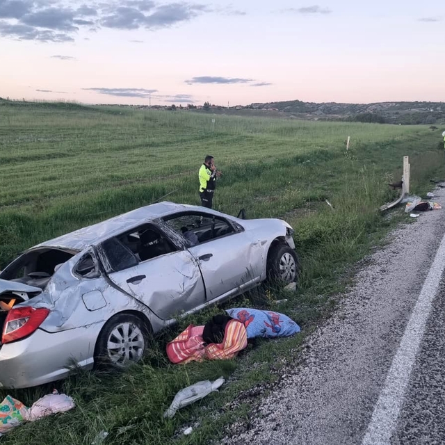 Yozgat'ta otomobil takla attı: 1 ölü, 3 yaralı