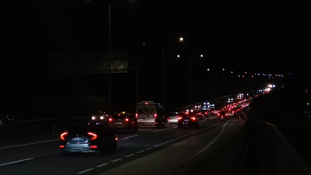 Tekirdağ-İstanbul yolunda dönüş yoğunluğu: Akşam saatlerinde zirve yaptı