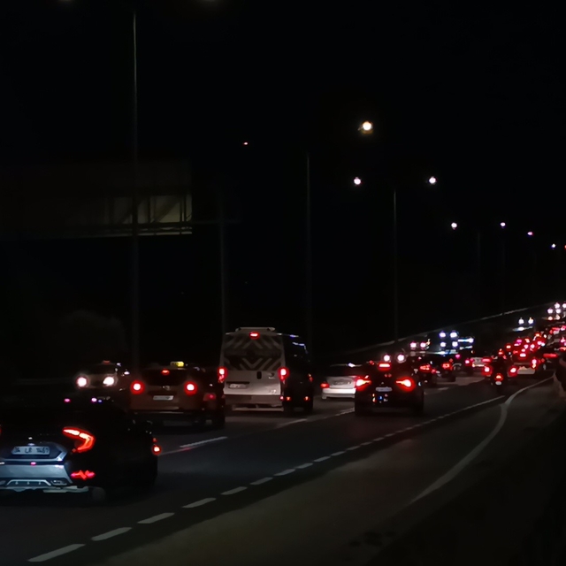Tekirdağ-İstanbul yolunda dönüş yoğunluğu: Akşam saatlerinde zirve yaptı