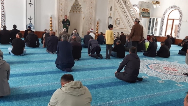 Bayburt'ta cami cemaati bağımlılıkla mücadele konusunda bilgilendirildi