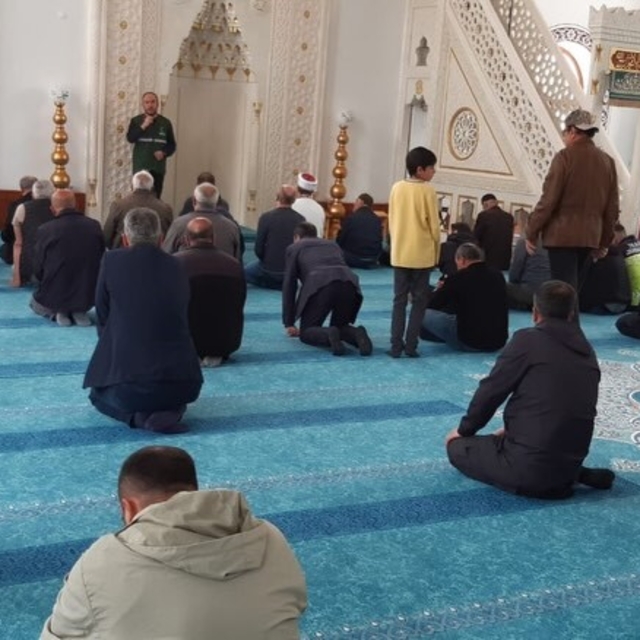 Bayburt'ta cami cemaati bağımlılıkla mücadele konusunda bilgilendirildi