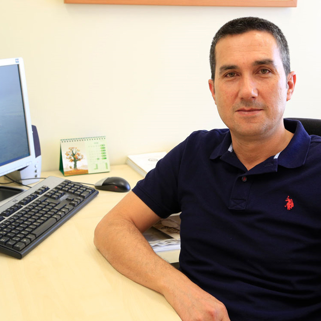 Profesör ile 3 kişi, zincirleme kazada hayatını kaybetti