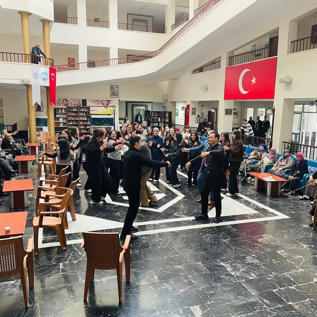 Ulu Çınarlar'a anlamlı bayram ziyareti