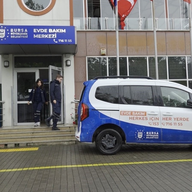 Büyükşehir'den bayramda kesintisiz sağlık hizmeti