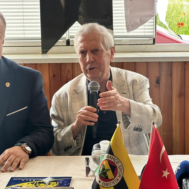 Aziz Yıldırım: Fenerbahçe bu sene şampiyon olacak