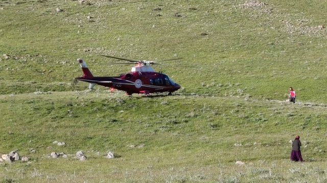 Kaza geçiren motosiklet sürücüsüne hava ambulansı