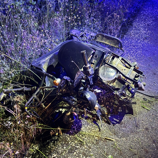 Otomobil elektrikli bisiklete çarptı: 1 ölü
