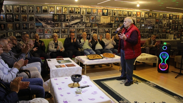Derneğin duvarlarını kaplayan ilginç koleksiyon: Vefat eden 750 kişinin hatıra fotoğrafı var