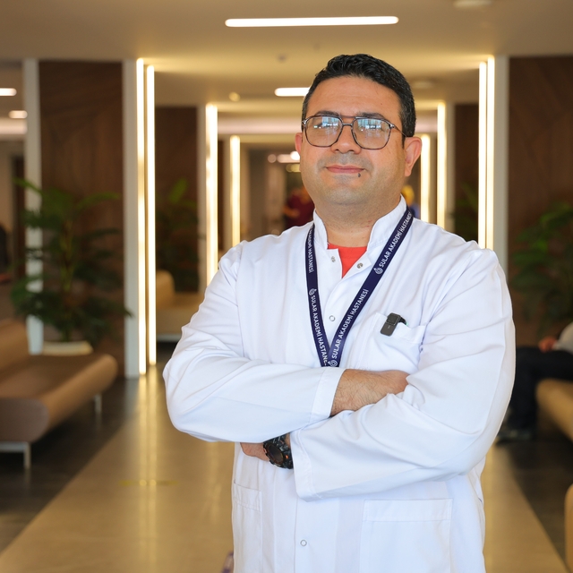 İnmede erken müdahale hayat kurtarıyor
Doç. Dr. Utku: "Covid sonrası genç h...