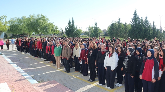 Bayram tatili sonrası eğitim ve öğretim yeniden başladı