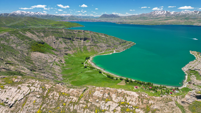 Bitlis'in doğa ve inanç turizminde yükselen değeri; İncekaya