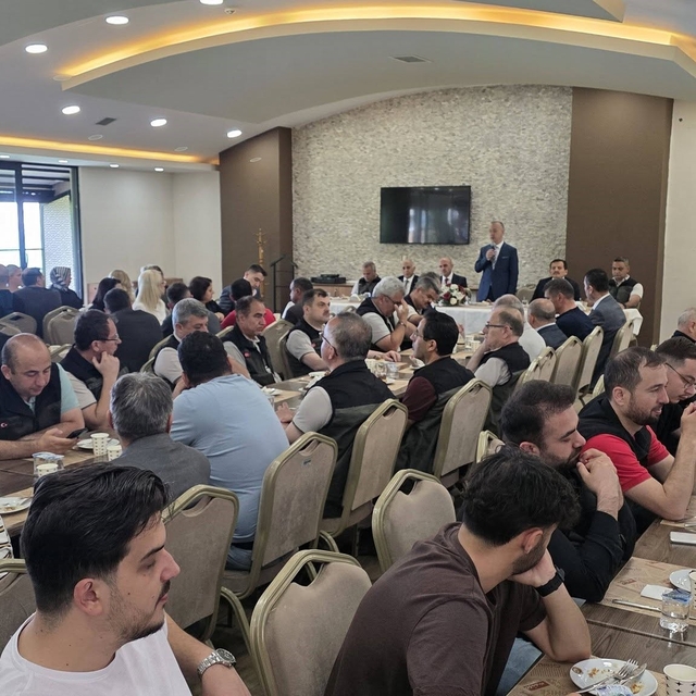 Zonguldak Orman Bölge Müdürlüğü'nde bayramlaşma töreni gerçekleştirildi