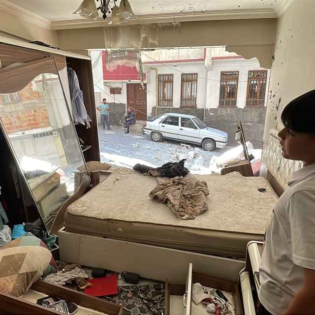 Şanlıurfa'da evin mutfağında gaz sıkışması nedeniyle patlama oldu; 1 yaralı