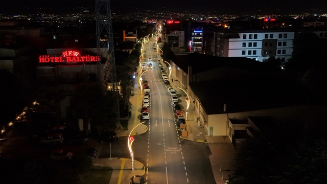 Şehit Ergün Köncü Caddesi modern görünüme kavuştu