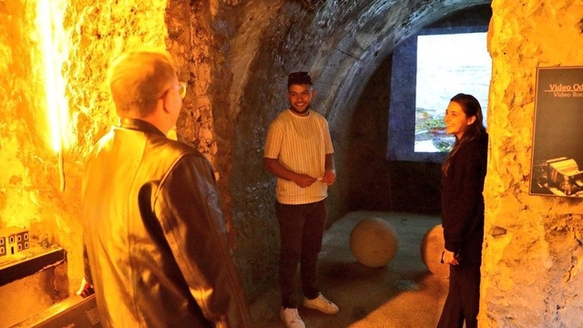 Vali Polat bu kez rehber oldu: Kars'ı adım adım anlattı, Peynir Müzesi'ni gezdirdi