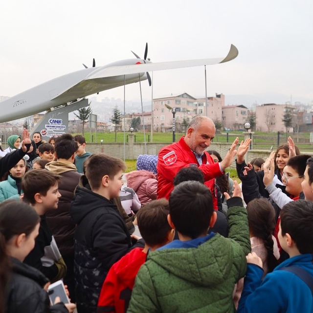 Başkan Sandıkçı: "Teknoloji üreten nesiller yetiştiriyoruz"
