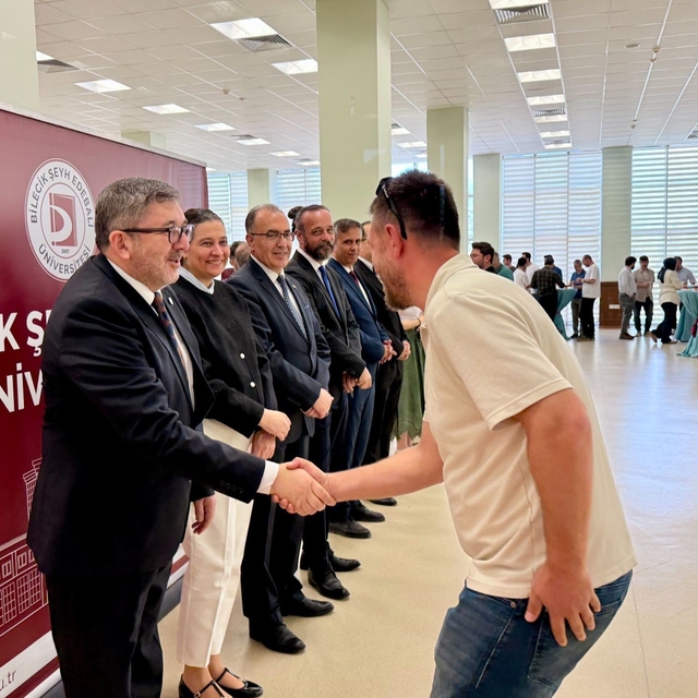BŞEÜ'de bayramlaşma töreni