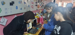 Muradiye MTAL'den ortaokul öğrencilerine bölüm tanıtım sergisi