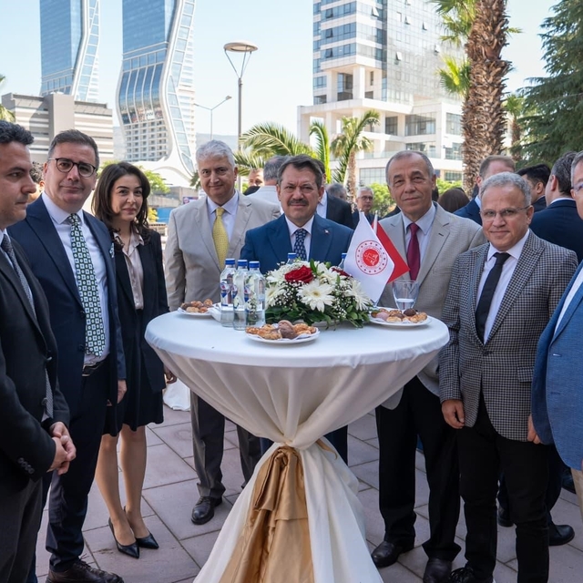 İzmir Adliyesi'nde geleneksel bayramlaşma töreni
