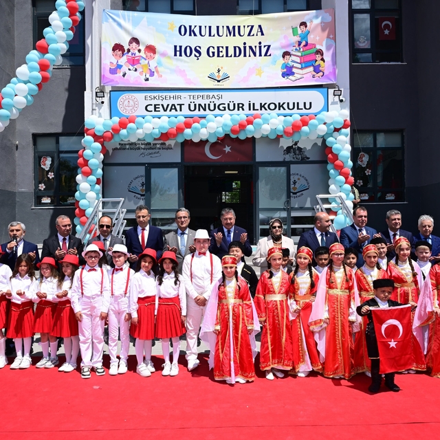 Cevat Ünügür İlkokulu, düzenlenen törenle açıldı