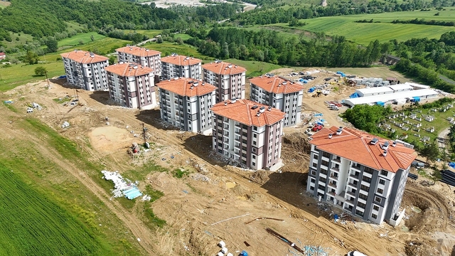 Kavak TOKİ'de kura heyecanı: 212 konut için geri sayım başladı