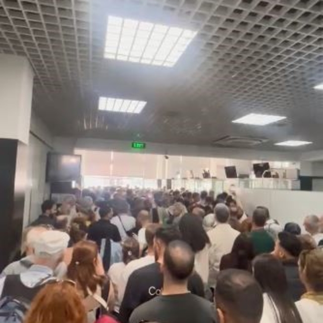 9 günlük tatilde 185 binden fazla yolcu, yaklaşık 20 bin araç geçiş yaptı