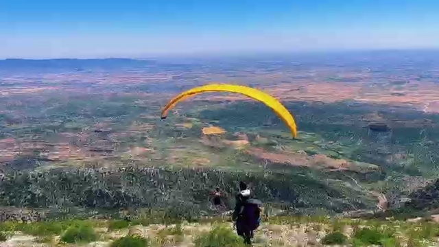 Cudi Dağı'nda gökyüzüne adrenalin yolculuğu