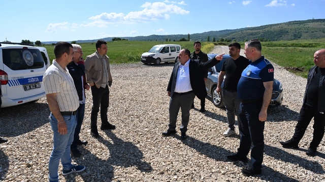 Başkan Hamamcı, TOKİ bağlantı yolu ve İsmetpaşa Mahallesi'nde inceleme yaptı