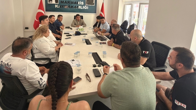 Marmaris'te "Açık Su Yüzme Yaz Şampiyonası" koordinasyon toplantısı yapıldı